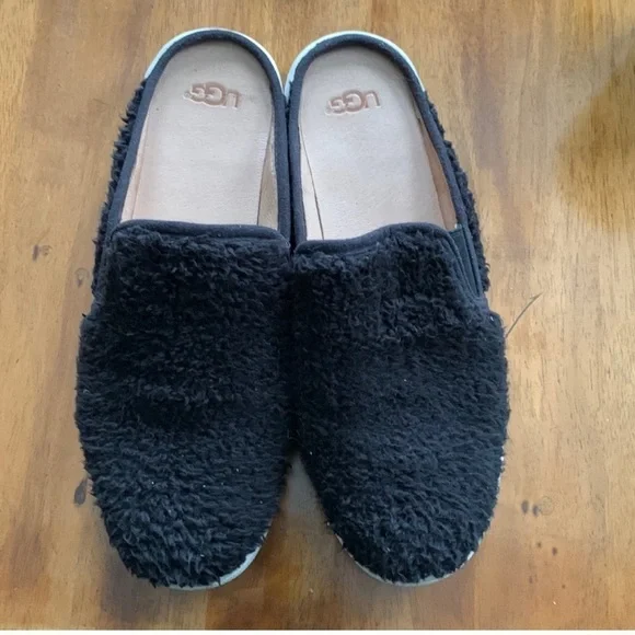 UGG LUCI, 8 womens black Sherpa mules slides shoes - Picture 3 of 10